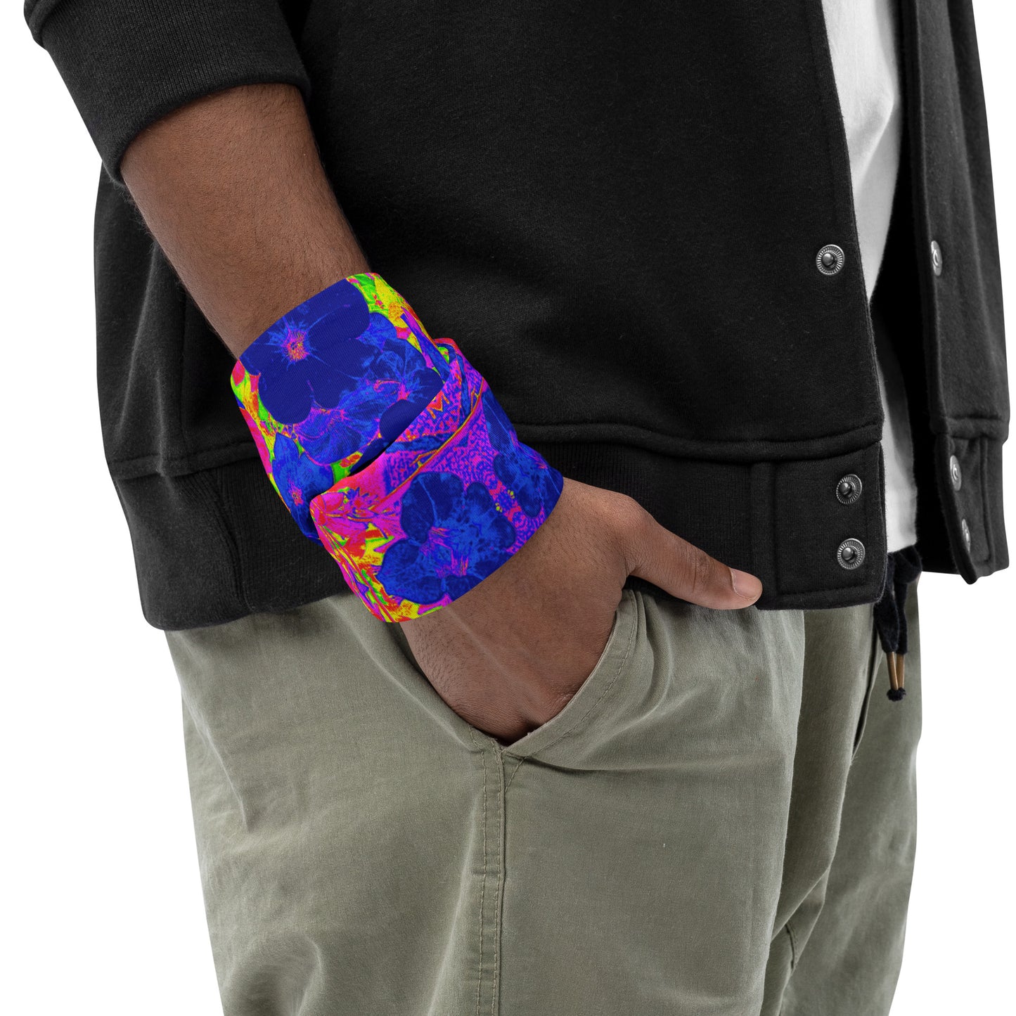 Neon Leaves Wristband Men's View